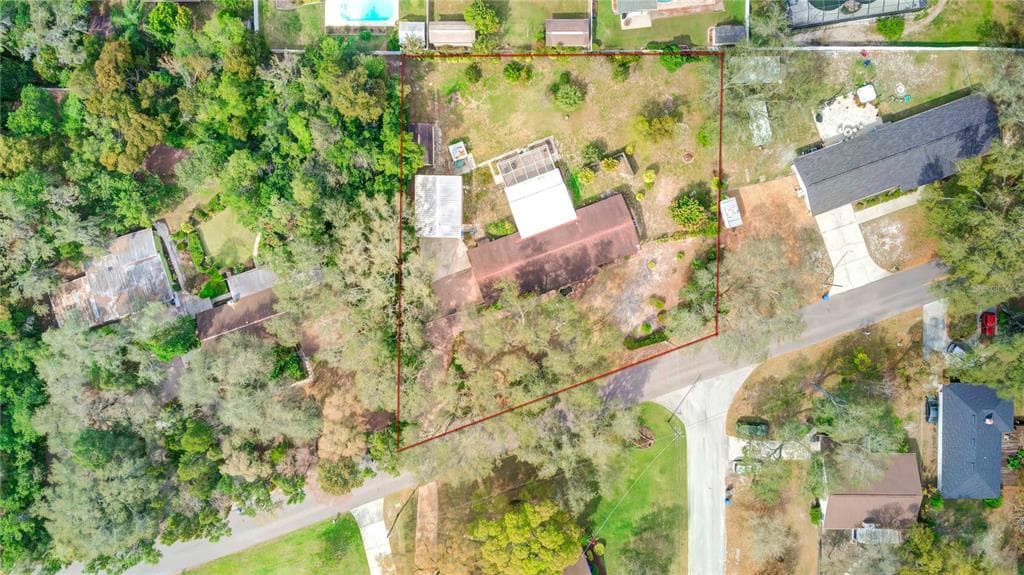 1901 N VILLAGE AVENUE TAMPA, FL 33612