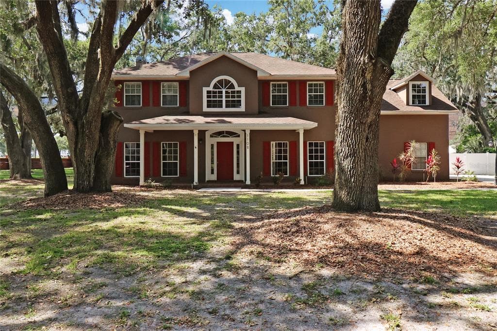 1108 LONGWOOD OAKS BOULEVARD