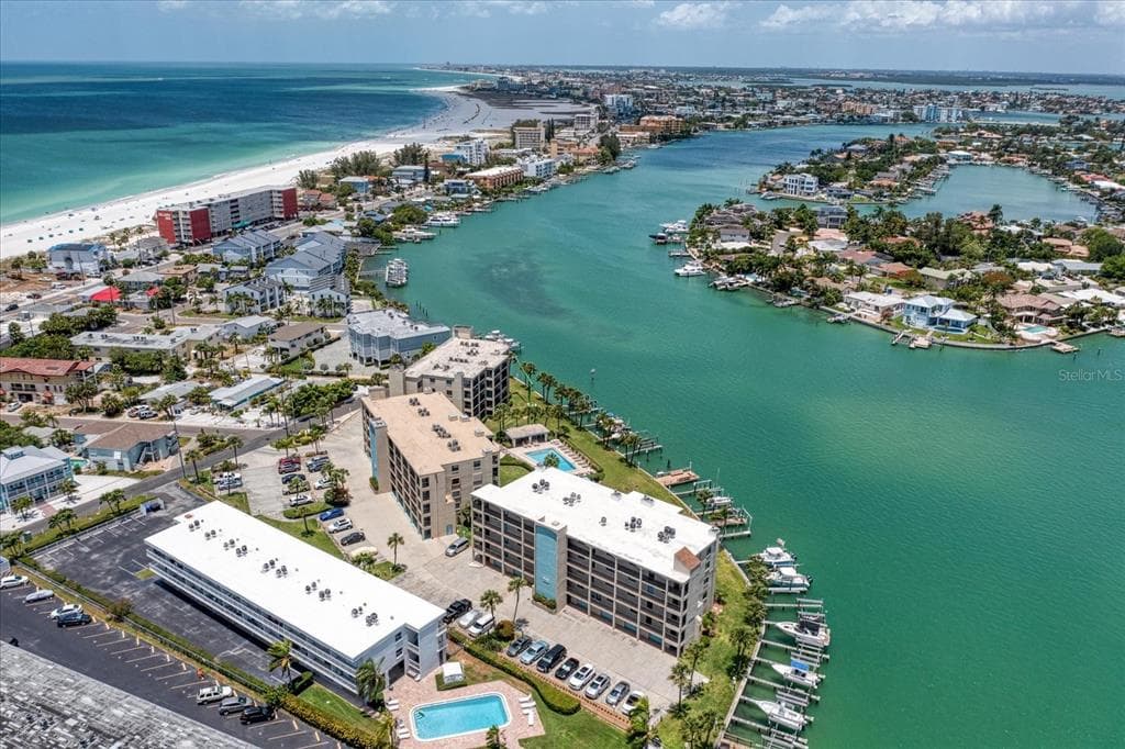 9815 HARRELL AVENUE UNIT 205 TREASURE ISLAND, FL 33706