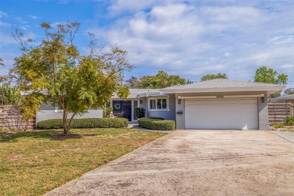 1471 PINELLAS POINT DRIVE S ST PETERSBURG, FL 33705