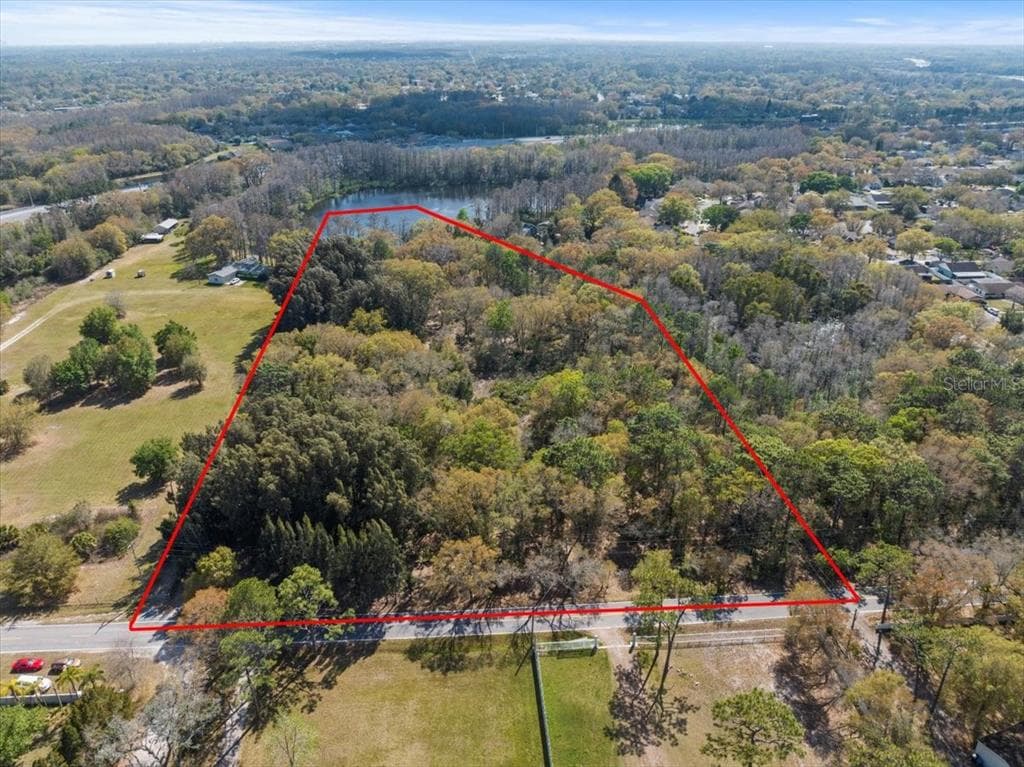 5648 RAWLS ROAD TAMPA, FL 33625