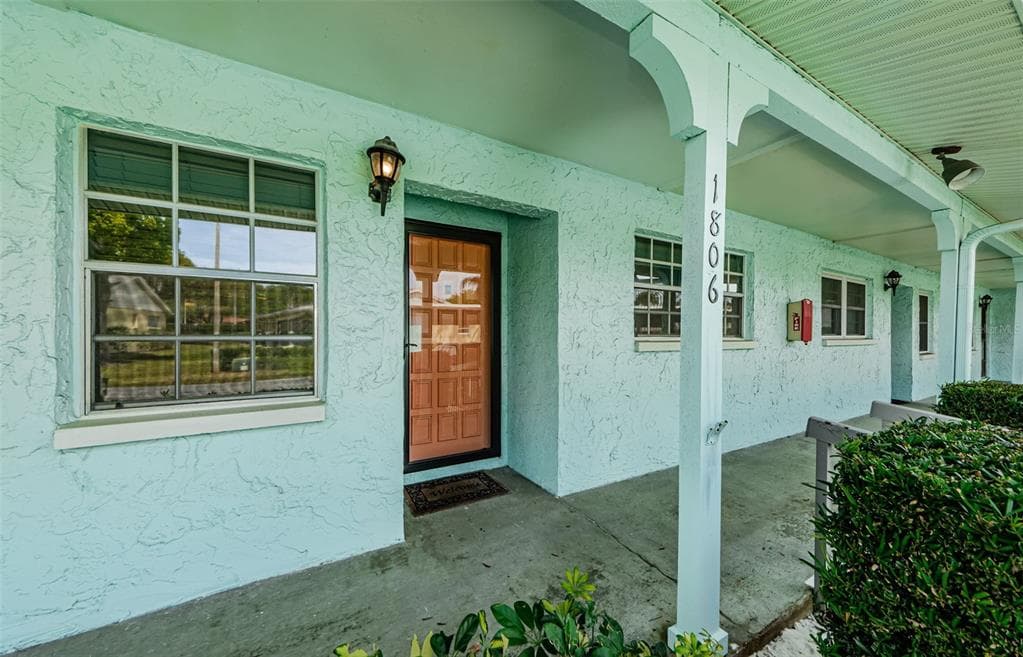 2465 NORTHSIDE DRIVE UNIT 1806 CLEARWATER, FL 33761