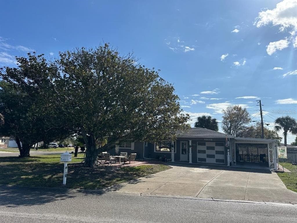 10618 RAFFIA DRIVE PORT RICHEY, FL 34668