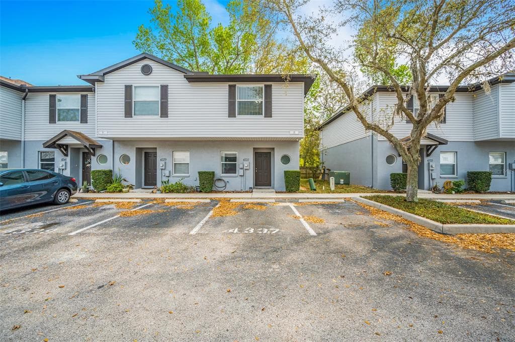 4337 HAR PAUL CIRCLE TAMPA, FL 33614