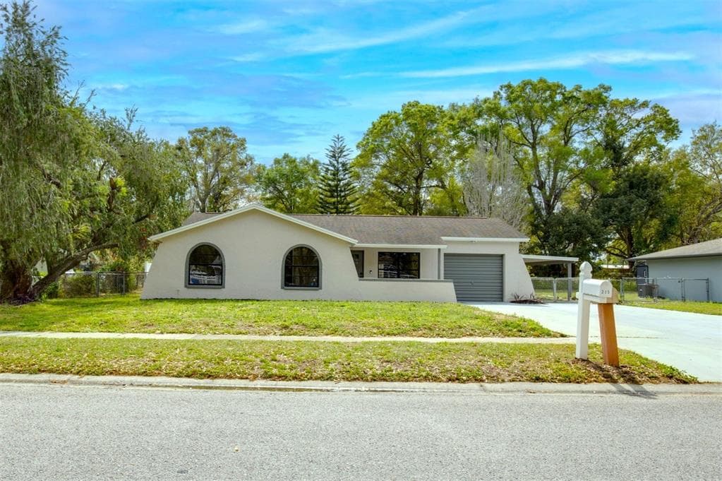 216 CLAIRE DRIVE