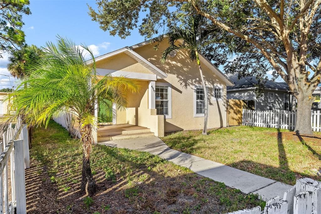 4917 23RD AVENUE S GULFPORT, FL 33707