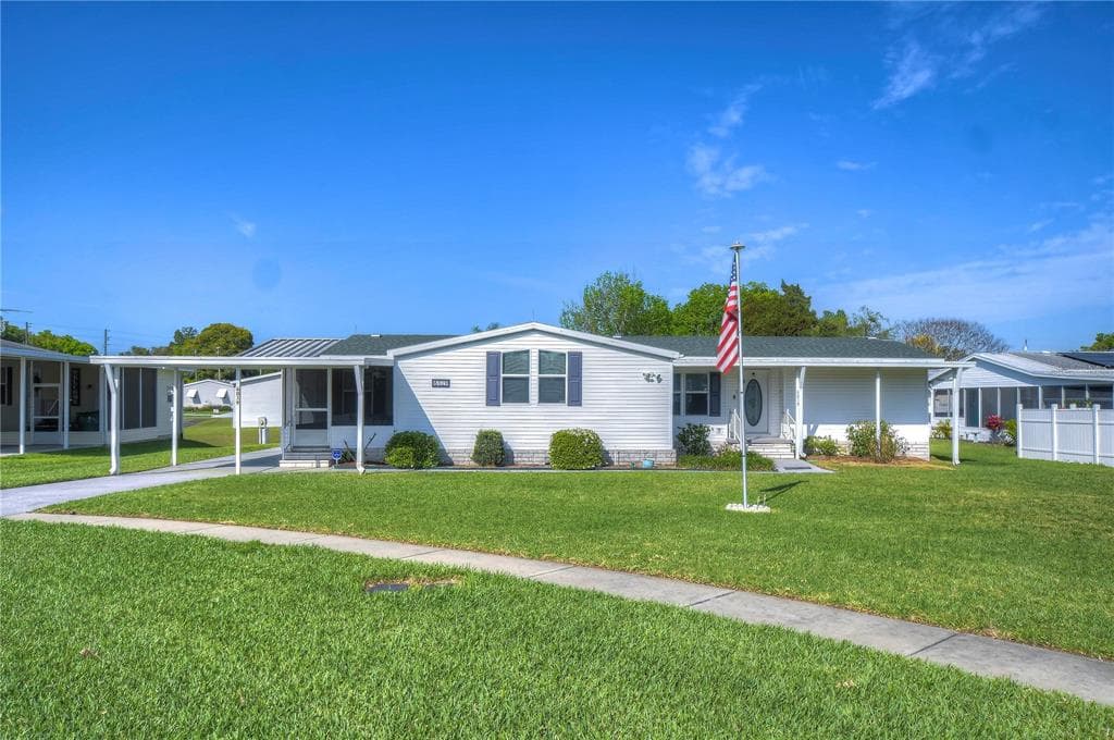 6019 RIDGEWAY DRIVE ZEPHYRHILLS, FL 33542
