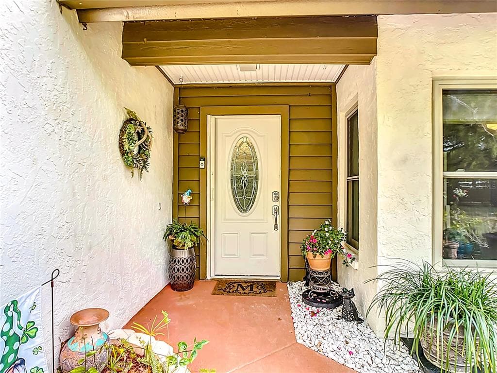 2012 WESTLEY COURT SAFETY HARBOR, FL 34695