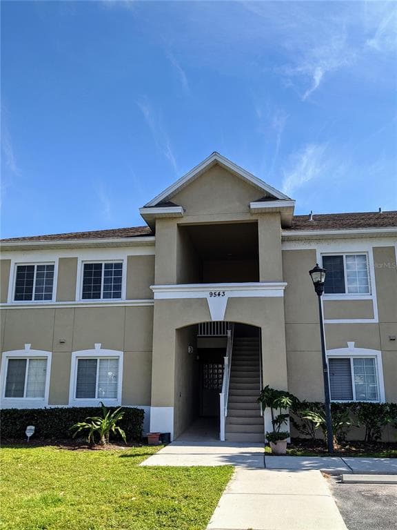 9543 NEWDALE WAY UNIT 201 RIVERVIEW, FL 33578