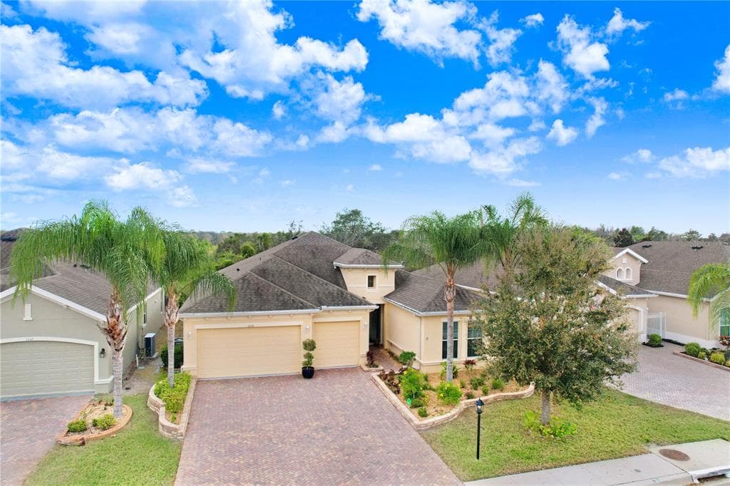 1535 EMERALD DUNES DRIVE SUN CITY CENTER, FL 33573