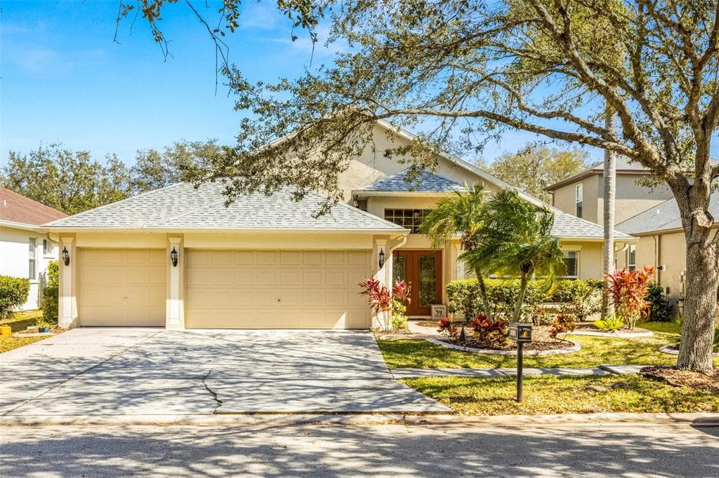5834 HERONRISE CRESCENT DRIVE LITHIA, FL 33547