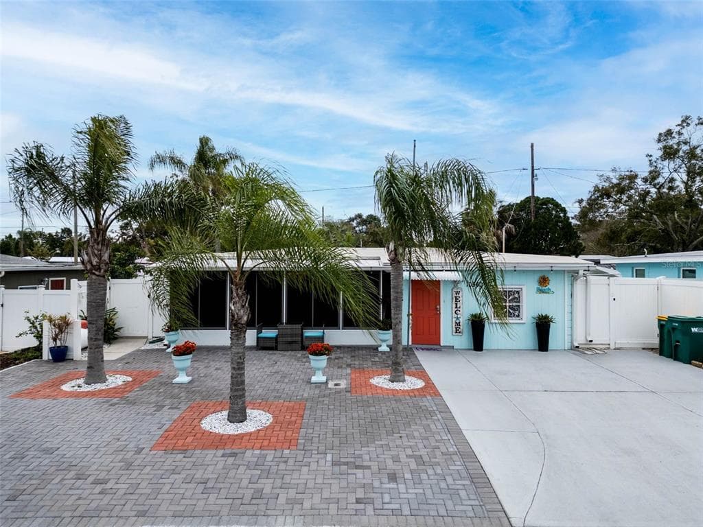 10560 118TH AVENUE LARGO, FL 33773