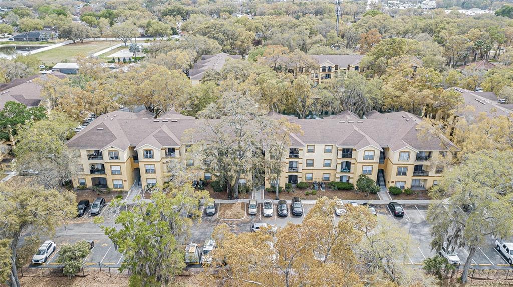 5618 PINNACLE HEIGHTS CIRCLE UNIT 108 TAMPA, FL 33624
