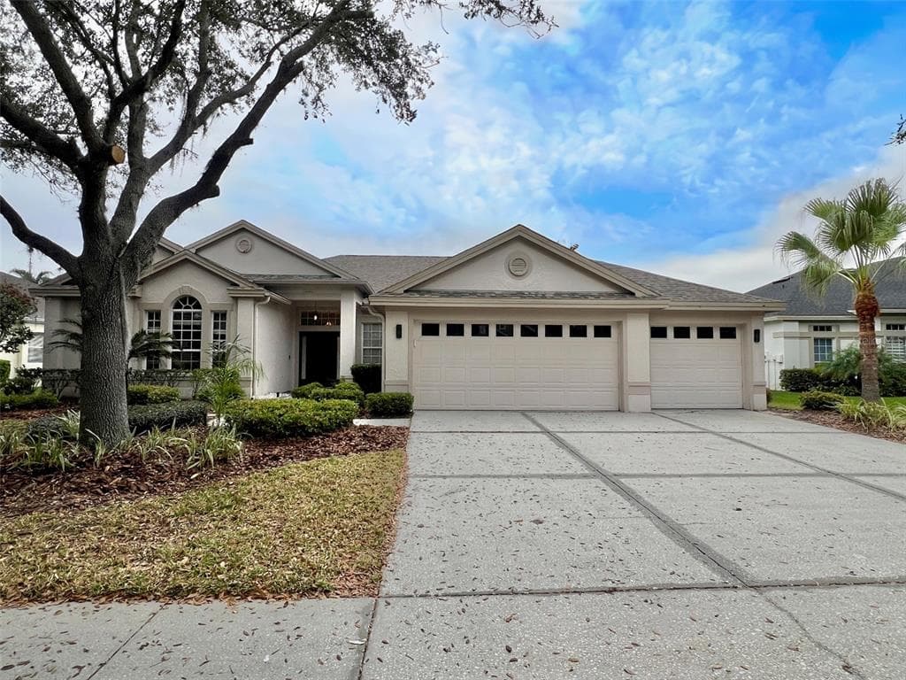 18111 SUGAR BROOKE DRIVE TAMPA, FL 33647
