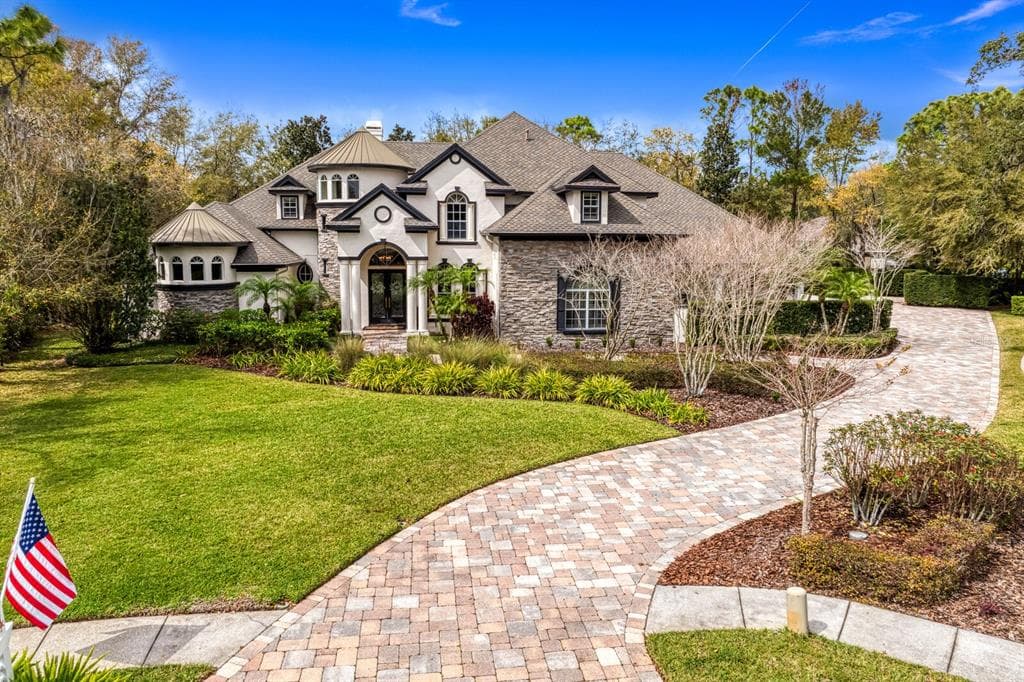 5501 BRANCH OAK PLACE LITHIA, FL 33547
