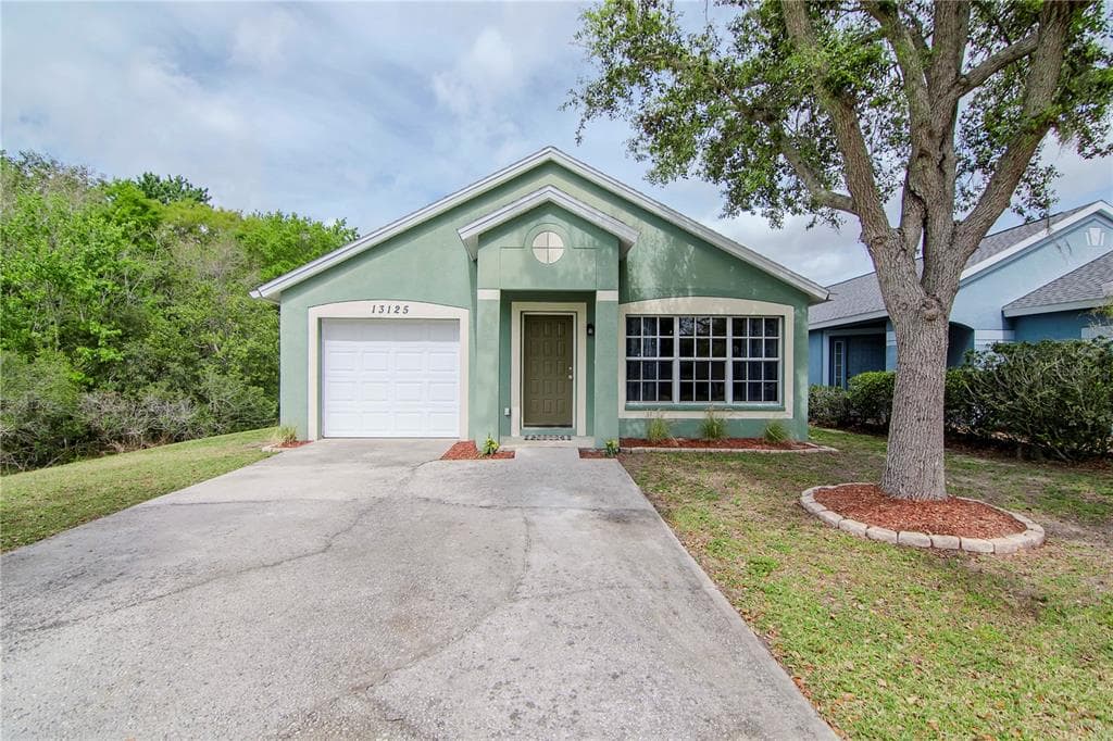 13125 CARROLLWOOD CREEK DRIVE TAMPA, FL 33624