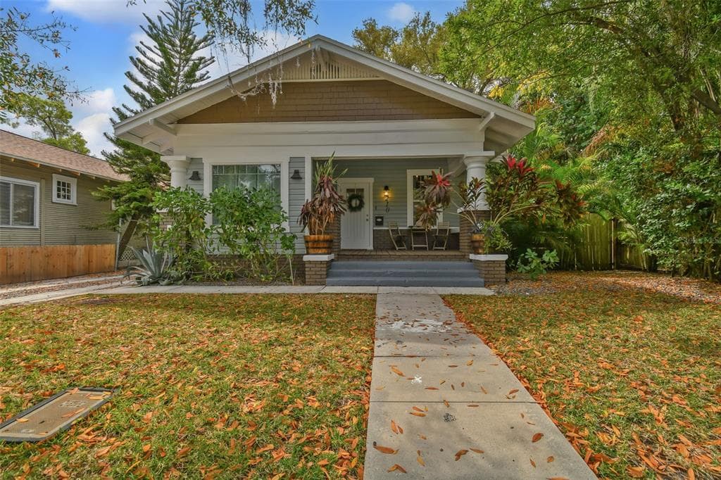 210 W ALFRED STREET TAMPA, FL 33603