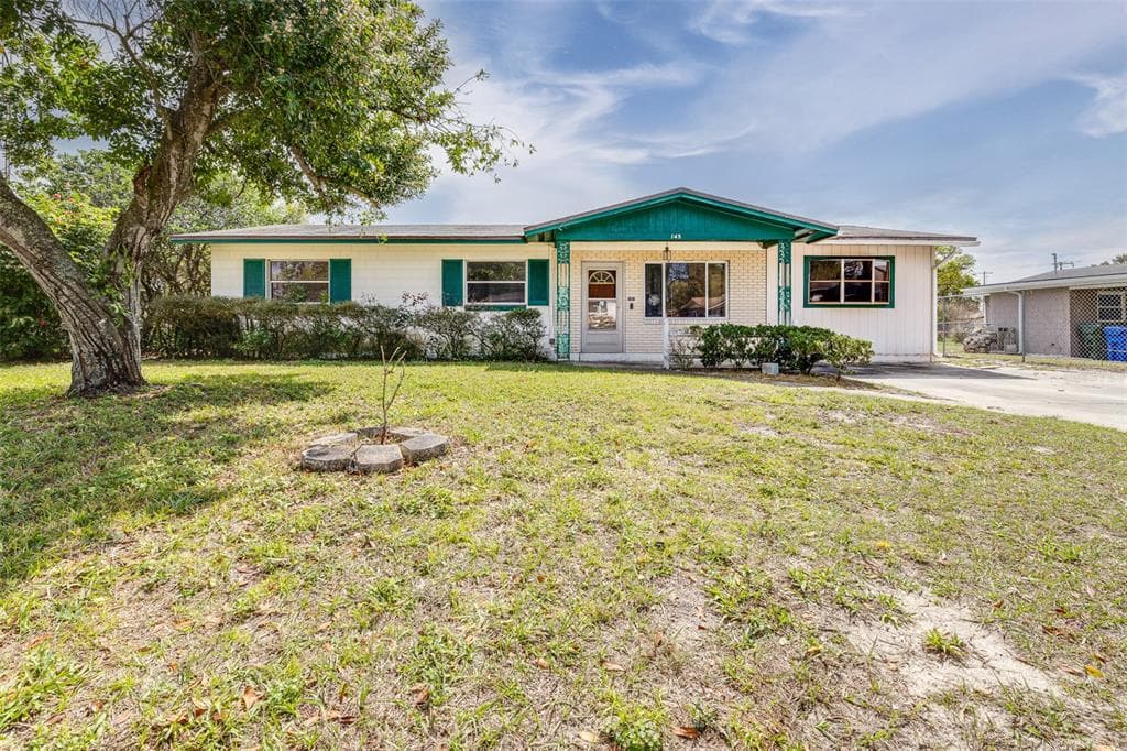 145 E HOFFMAN STREET LAKE ALFRED, FL 33850