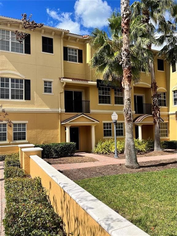 512 JASMINE WAY UNIT 512 CLEARWATER, FL 33756