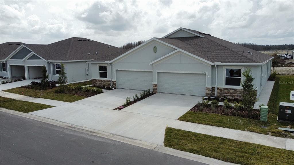 32252 LEXINGTON STREET WESLEY CHAPEL, FL 33543