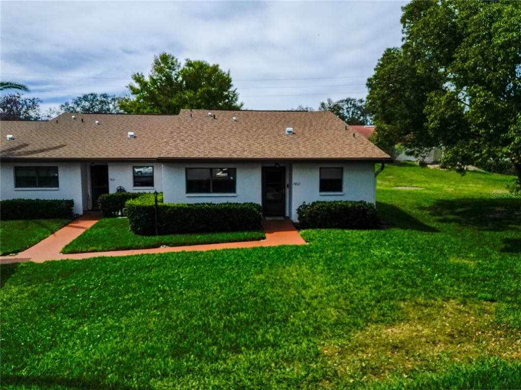 7853 RADCLIFFE CIRCLE PORT RICHEY, FL 34668