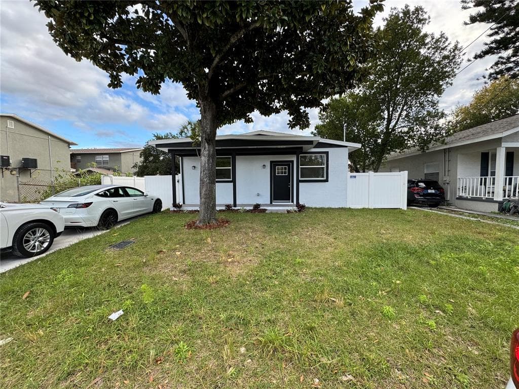 2714 W UNION STREET TAMPA, FL 33607