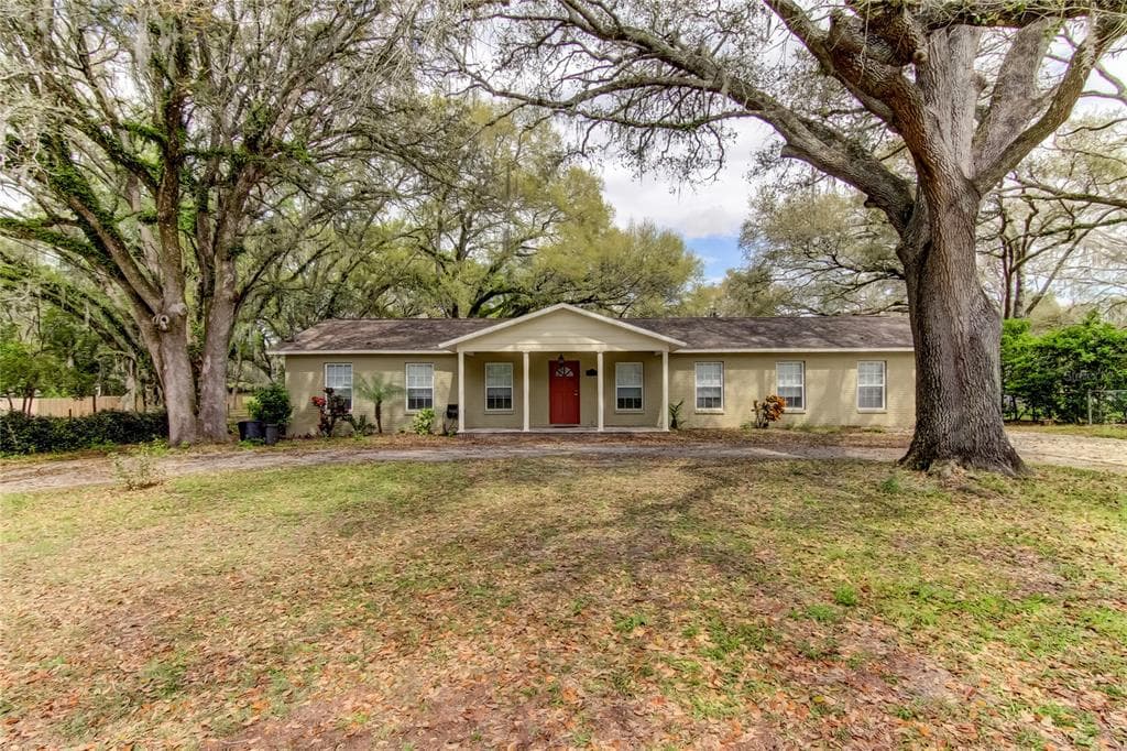 37235 PRICE DRIVE ZEPHYRHILLS, FL 33541