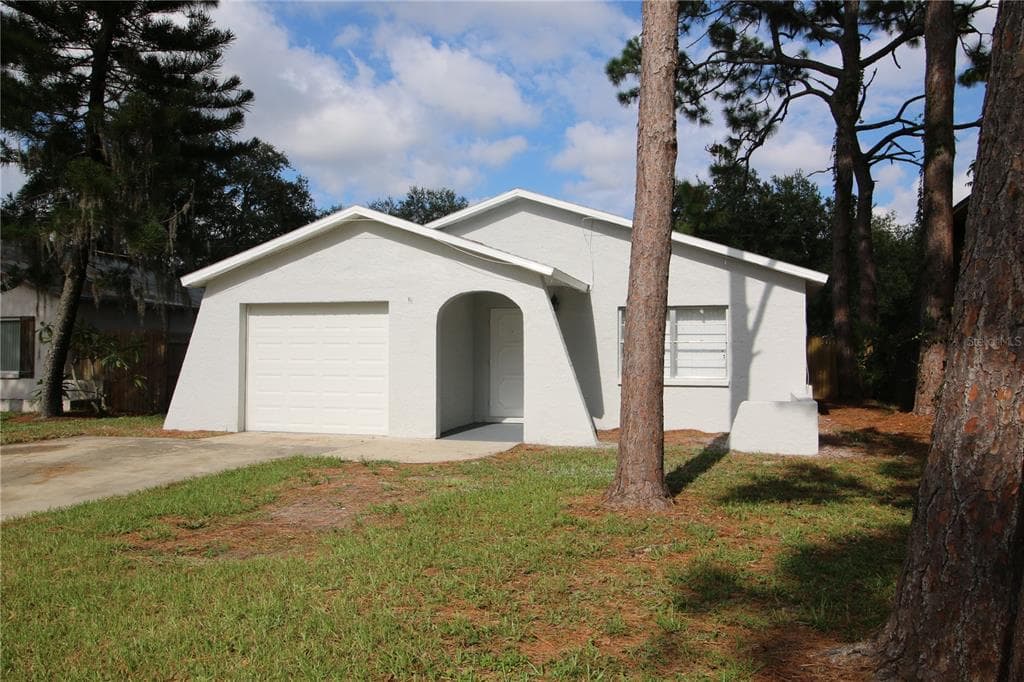 6633 68TH STREET N PINELLAS PARK, FL 33781
