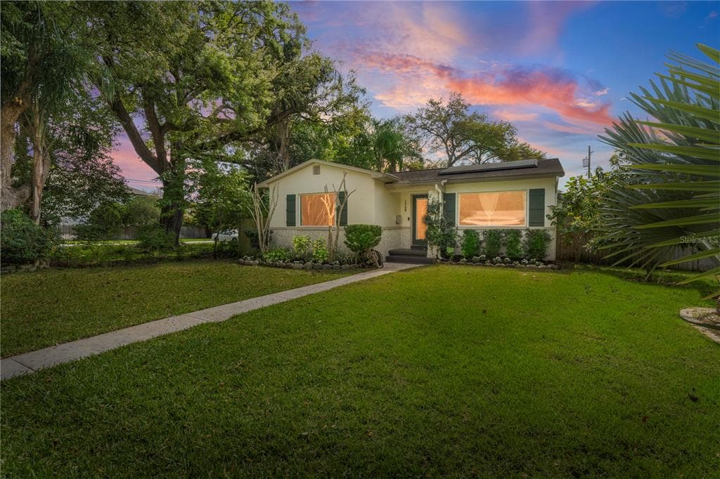1708 23RD AVENUE N ST PETERSBURG, FL 33713