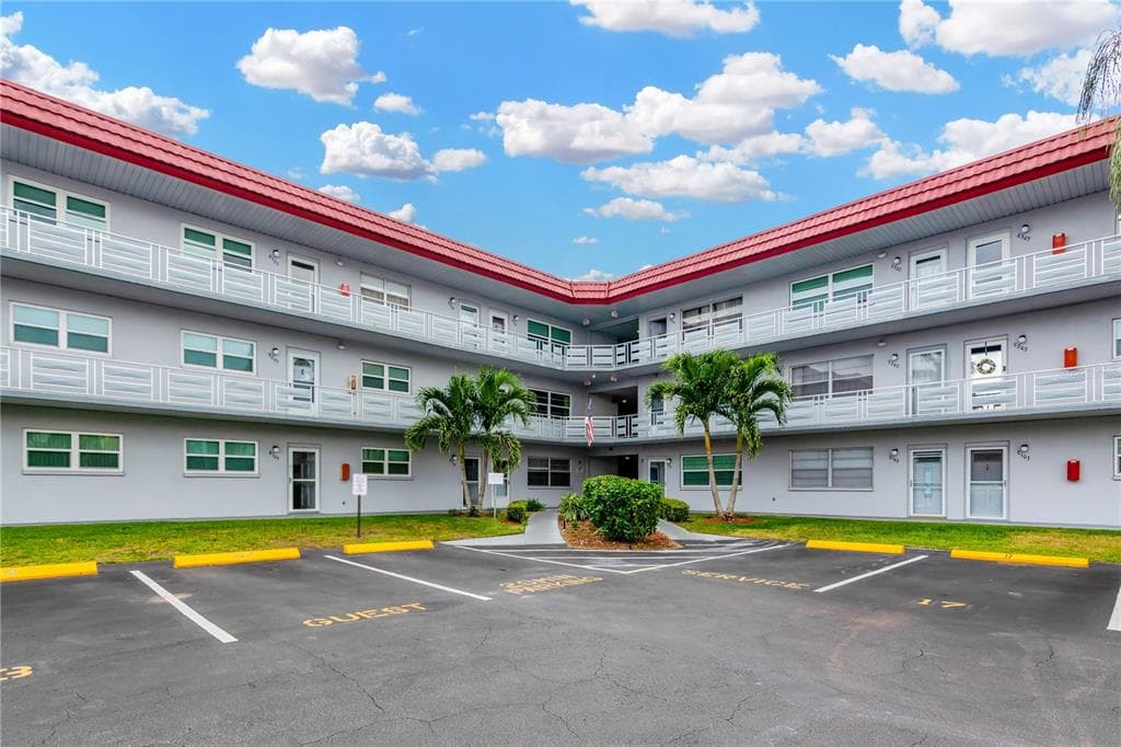 5660 80TH STREET N UNIT C101 ST PETERSBURG, FL 33709