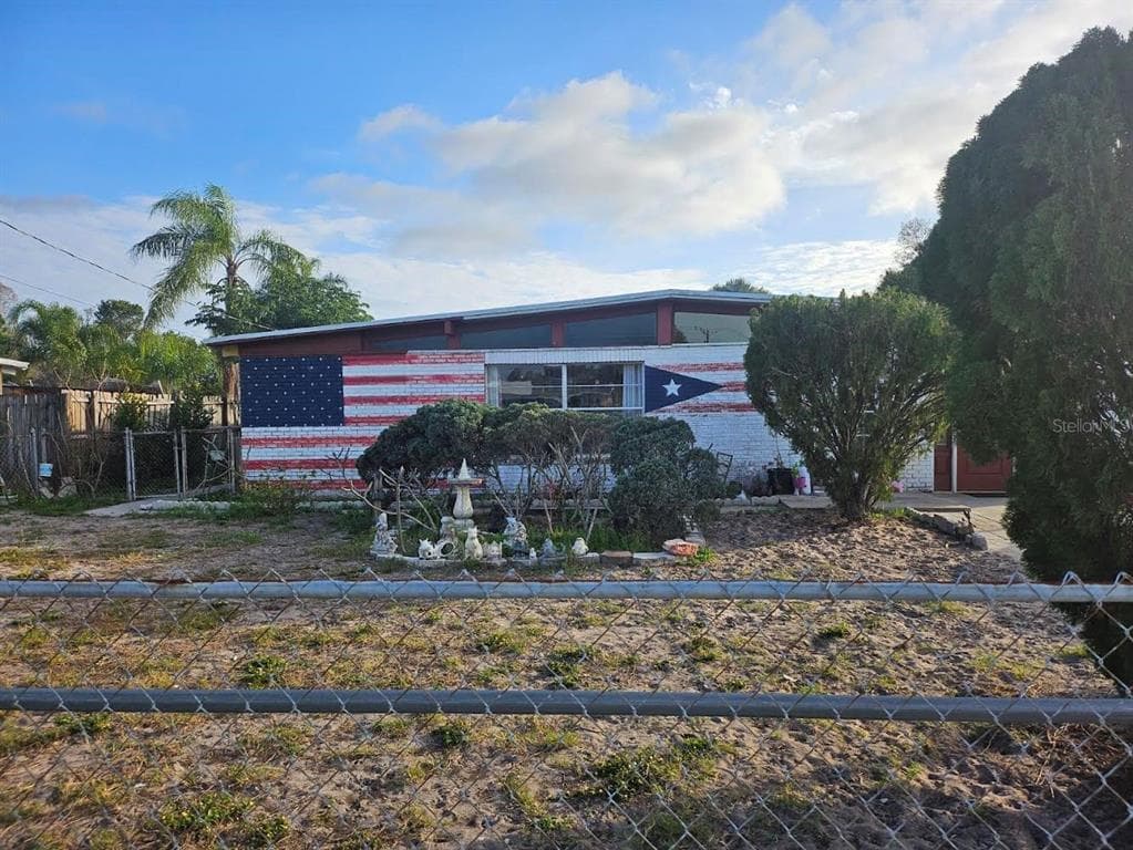 4308 W IOWA AVENUE TAMPA, FL 33616