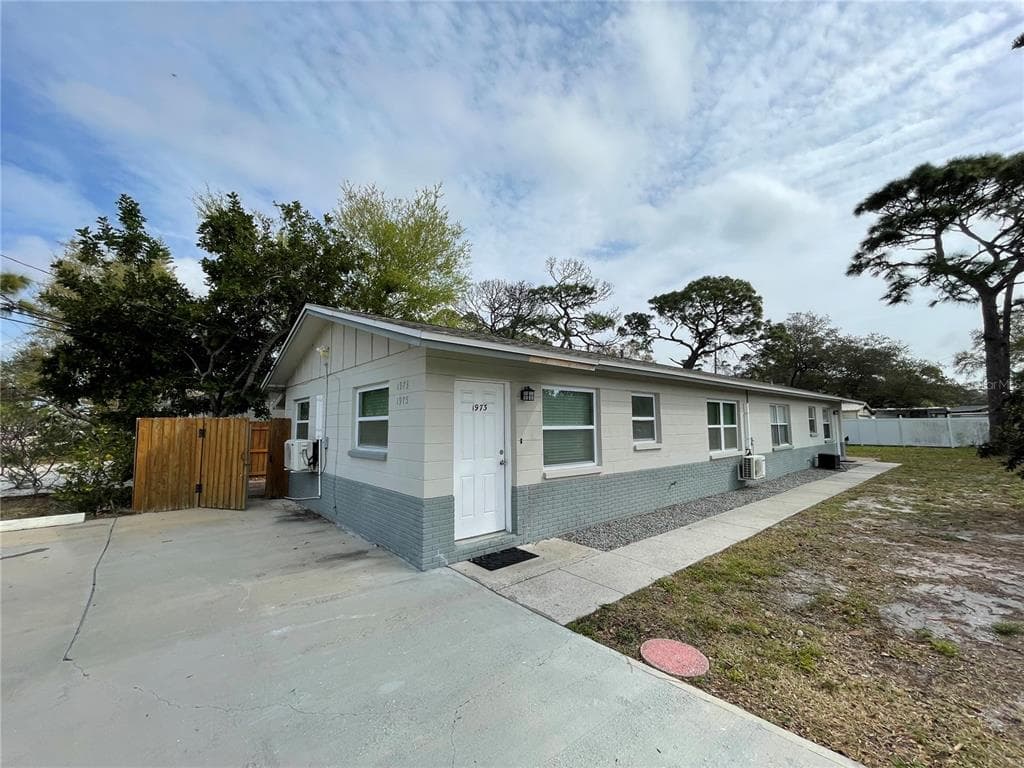 1975 TROTTER ROAD LARGO, FL 33774