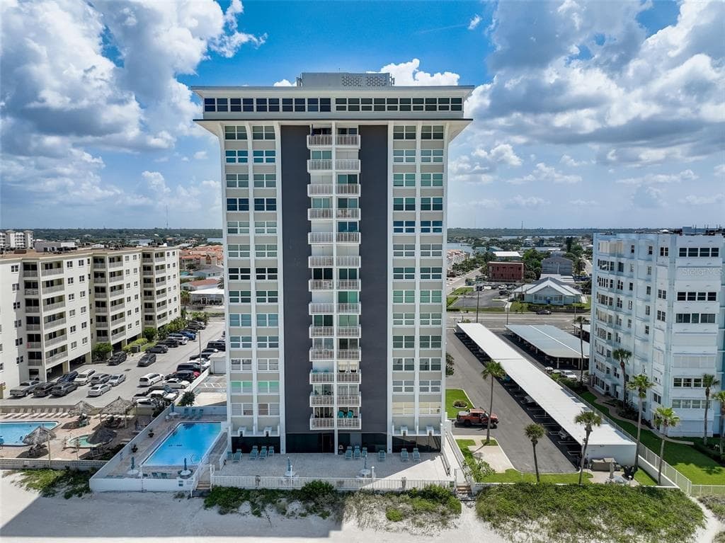 17408 GULF BOULEVARD UNIT 601 REDINGTON SHORES, FL 33708