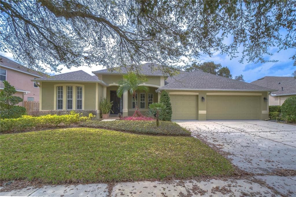 313 CARRIAGE OAK PLACE