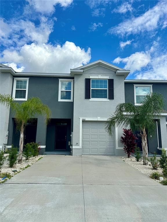 2882 PEONY PRAIRIE LANE WESLEY CHAPEL, FL 33543