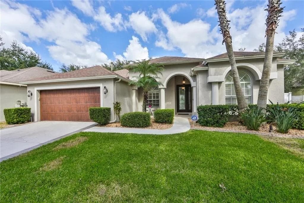 8504 CROWS COURT TAMPA, FL 33647