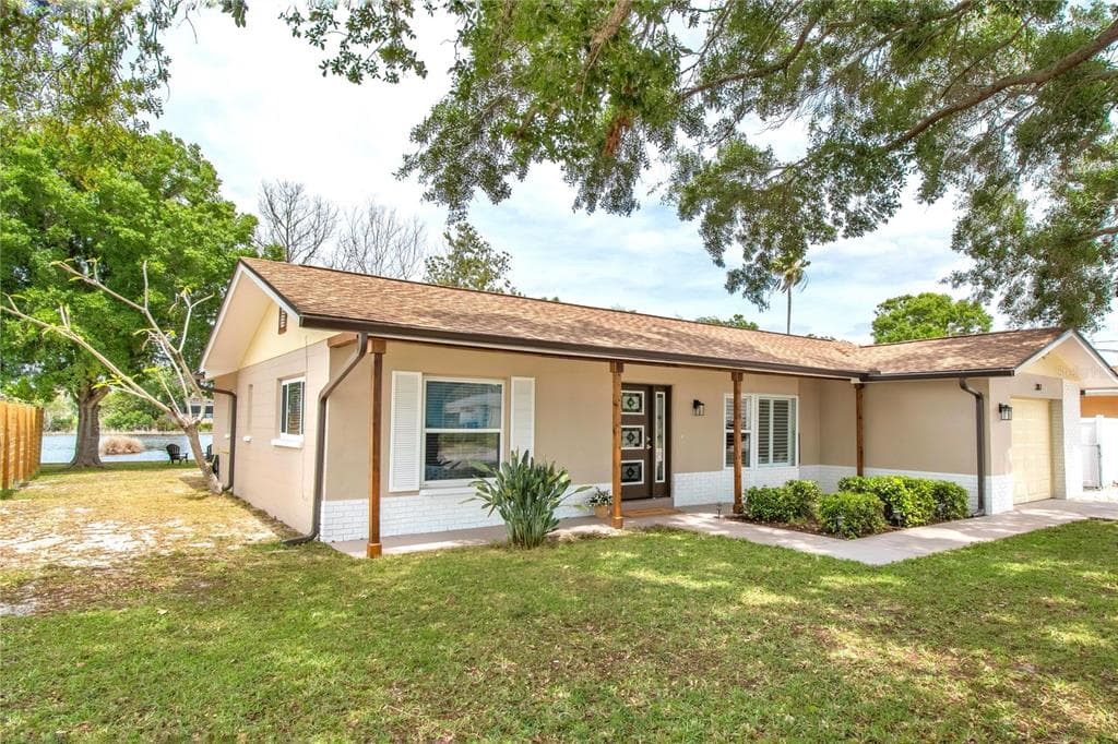 381 WESTWINDS DRIVE