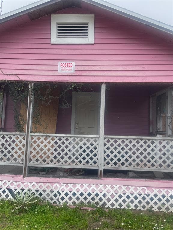 4906 N 9TH STREET TAMPA, FL 33603