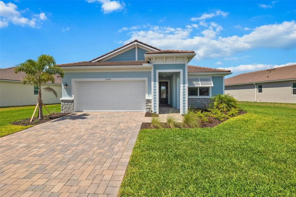 11620 MYAKKA BLUE DRIVE VENICE, FL 34293