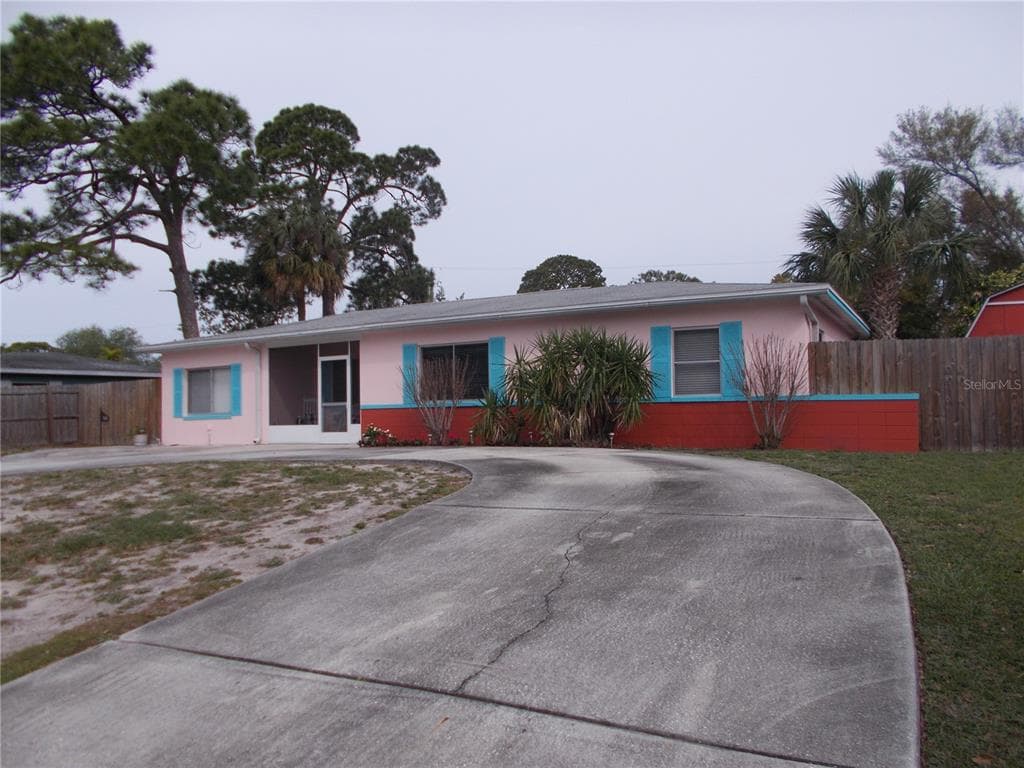 7561 16TH AVENUE N ST PETERSBURG, FL 33710