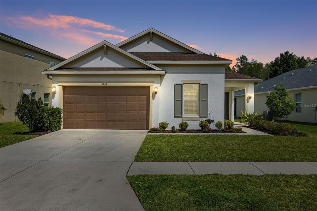 4654 ROLLING GREENE DRIVE WESLEY CHAPEL, FL 33543