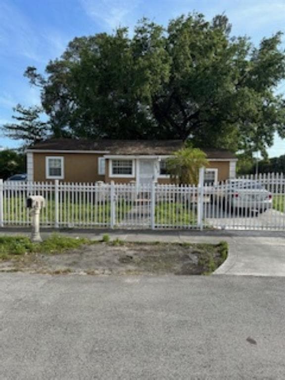 1578 NW 102ND STREET MIAMI, FL 33147