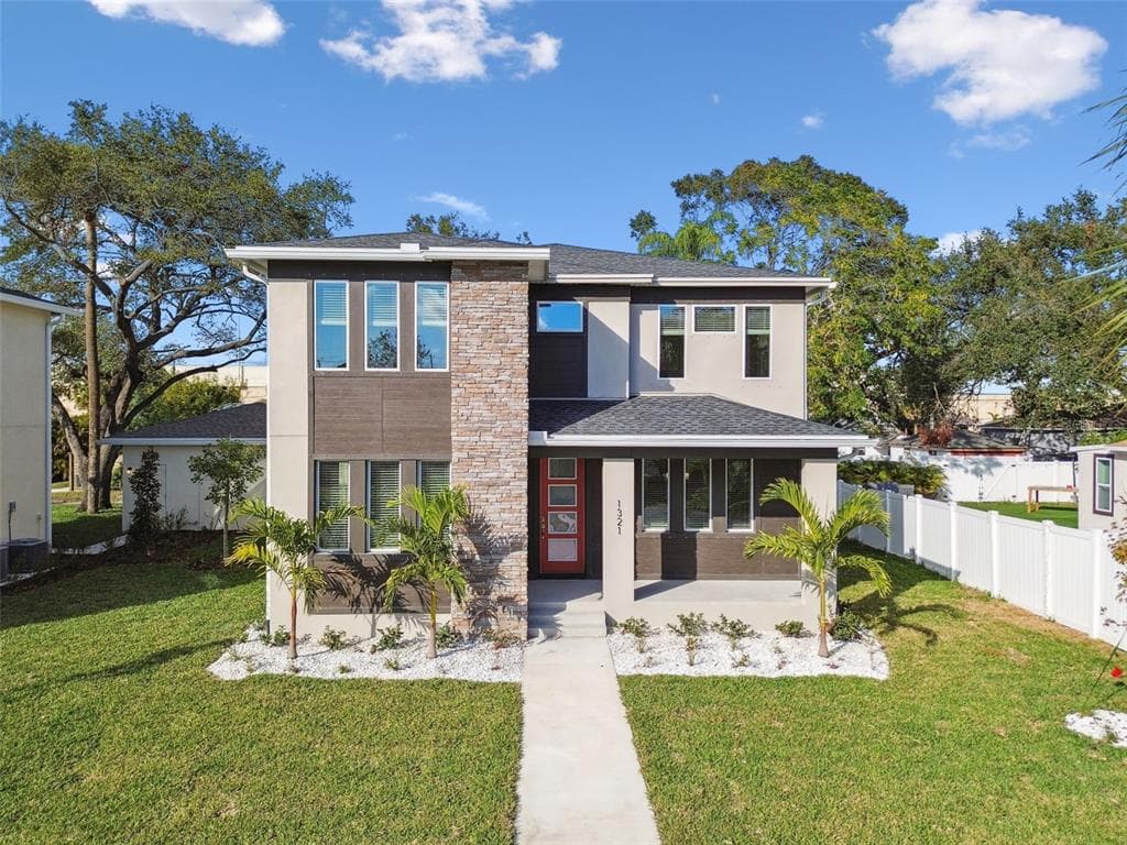 1321 W ARCH STREET TAMPA, FL 33607