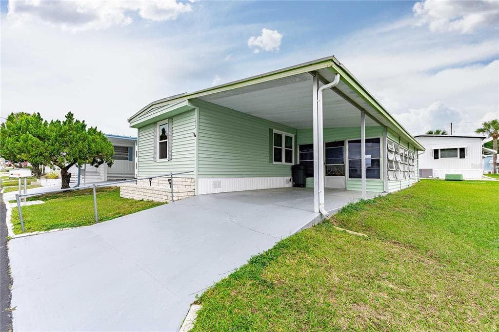 7026 EL CONQUISTADOR STREET ZEPHYRHILLS, FL 33541
