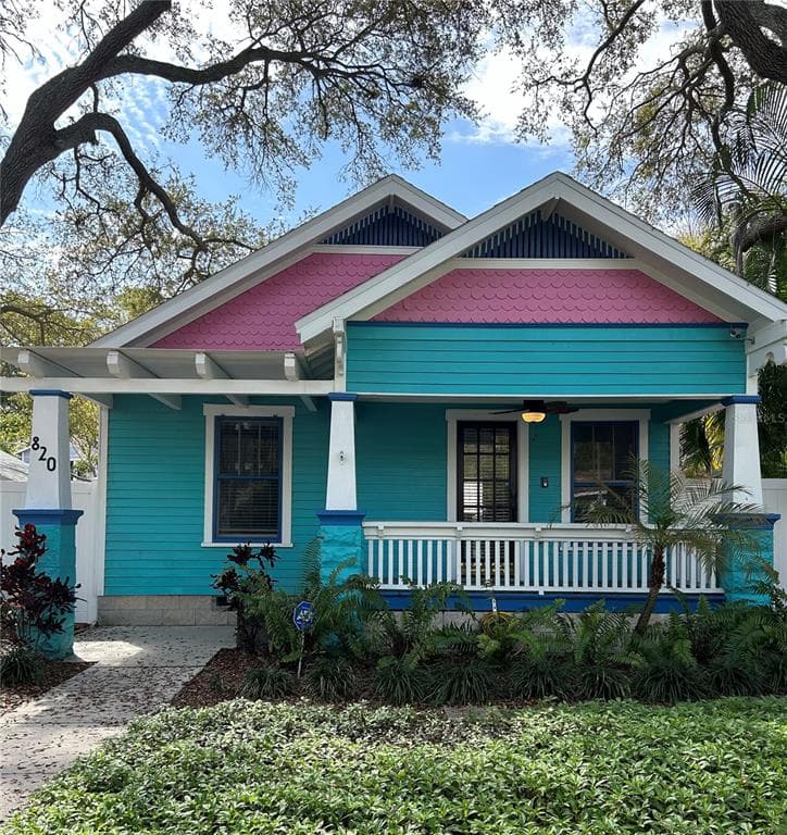 820 9TH AVENUE S ST PETERSBURG, FL 33701