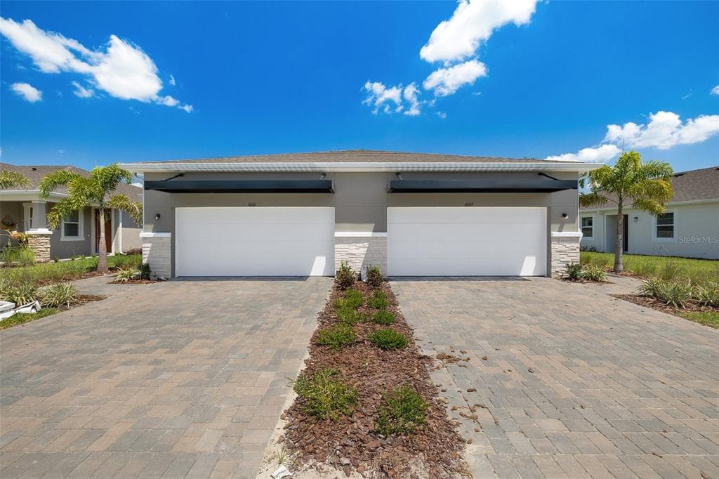 6069 TIMBERDALE AVENUE WESLEY CHAPEL, FL 33545