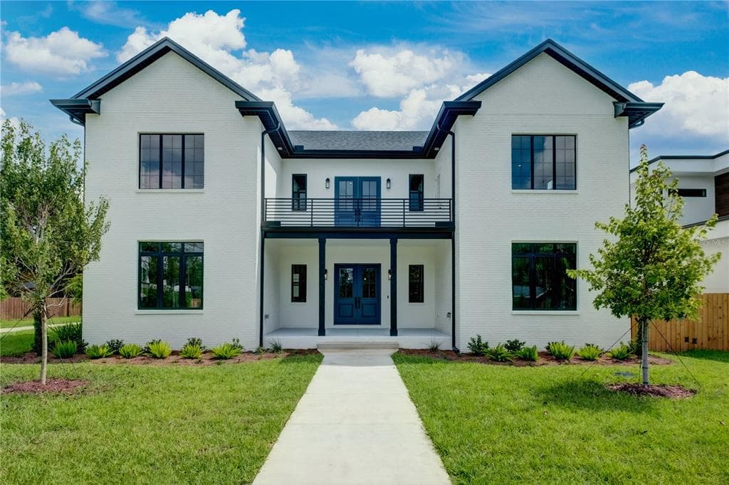805 W FRANCES AVENUE TAMPA, FL 33602