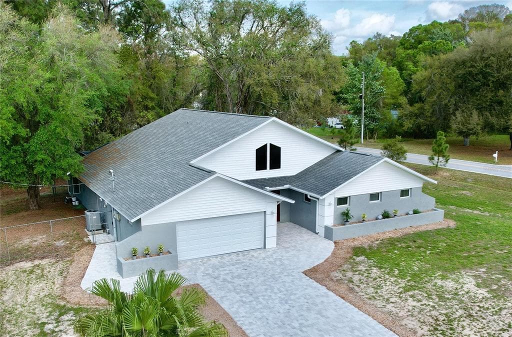 10241 TIMBER WOLF COURT