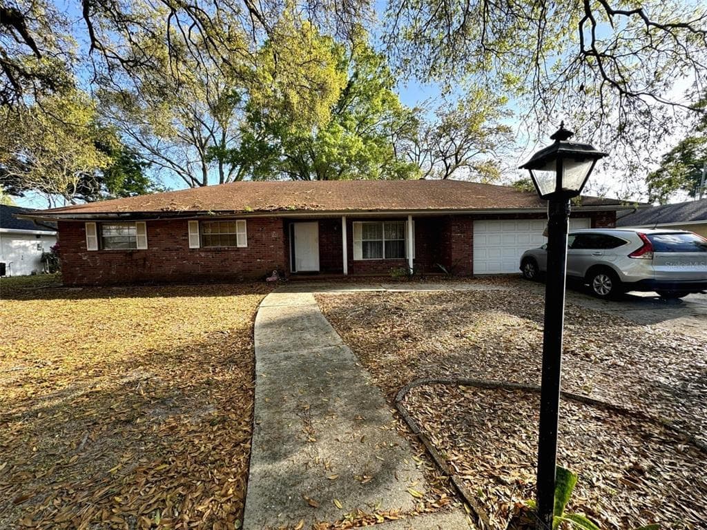 1509 CLAIRDALE LANE LAKELAND, FL 33801