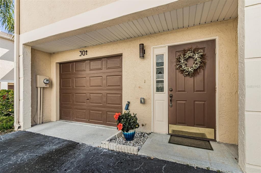 465 PINELLAS BAYWAY S UNIT 301
